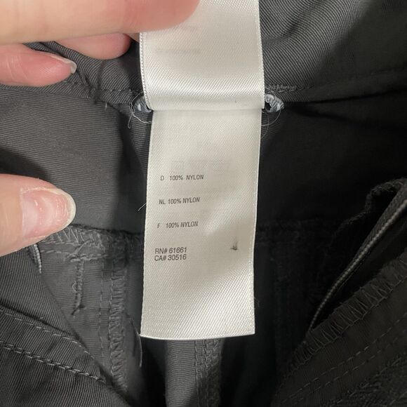 Womens North Face Convertible Pants Shorts Zip Off Hiking Walk Size 8 Gray - Picture 8 of 15